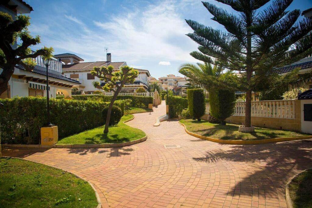 Bungalow Con Terraza La Mata ラ・マタ エクステリア 写真