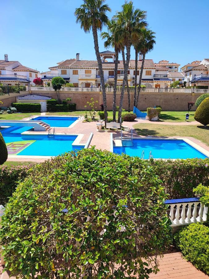 Bungalow Con Terraza La Mata ラ・マタ エクステリア 写真