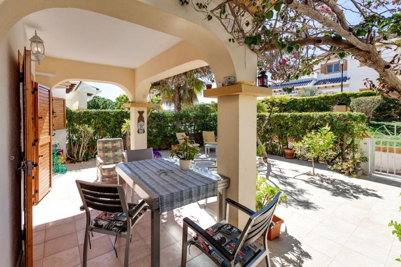 Bungalow Con Terraza La Mata ラ・マタ エクステリア 写真